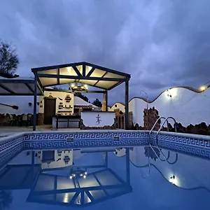 Casa Cueva Honorios Cortes de Baza